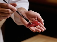 [Makan Malam] Pilihan Cef (kira-kira 16 hidangan)