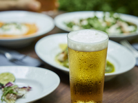 【FREE FLOW付き & SUMMERディナーコース】6月24日〜7月19日 夏の沖縄DINNERコース & フリーフロードリンク飲み放題付プラン 11,000円 (DINNER)