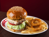 チキンバーガー