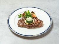 サーロインステーキ 250g  エクラゼポテト ブール・メートル・デトル　ドリンクバー付き