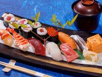 "Nigirizushi set" 