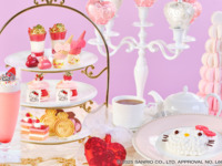 【ホイップカラーストロベリー+ハローキティショートケーキセット】ハローキティ プリンセスアフタヌーンティー（土日祝）