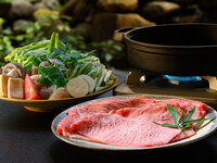 Kobe beef sukiyaki banquet