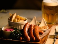 Plate Beer Garden (Saturdays, Sundays, and holidays only)
