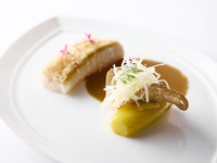 [June weekdays only, includes a glass of champagne] Menu Gourmand