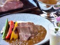 ローストポークと夏野菜のスパイシーカレー