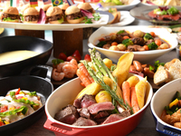 【ディナーブッフェ:アルコールフリードリンク付】50種類以上！季節の味覚とライブキッチンをご堪能！
