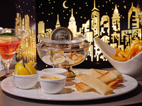 <Manhattan NightsStand> Caviar [18g] + Domestic beef [90g] + Dessert + Free-flow sparkling wine
