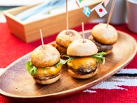 JAPAN X Mini Cheeseburger 1 set (2 pieces)