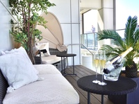 [Seats available] LUXURY SOFA (Adults/Parts 3 & 4) + All-you-can-drink