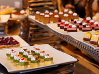 テラスでバーベキュー＆ディナーブッフェ食べ放題　席のみ【幼児未就学のお子様予約】