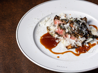 [Reservation plan for 7 or more people] Chef's choice course including domestic Wagyu beef sirloin, 5 dishes in total