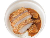 ポークカツ、マンゴーカレー