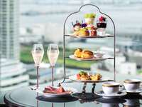 Sky Lounge "Bay View" Afternoon Tea Set ~Shine Muscat & Pione~