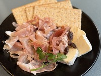 Prosciutto and Camembert with Crackers
