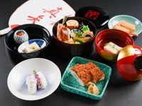 Koetsu Mizusashi Bento Box