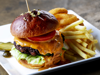 TSUZUMI BURGER ツヅミバーガー　照り焼き
