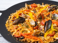 シーフードパエリア