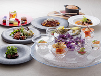 2025/9/1～11/30【スミレディナーC】記念日などにもおすすめ スペシャリテ“魚介のスミレプレート”と黒毛和牛イチボのタリアータなどが愉しめる贅沢なコース７品