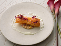 Seasonal Lunch Course (weekdays) 7,600 yen