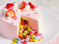 ＊NEW＊【オプションメニュー】特別な日のサプライズに！サプライズケーキ（メッセージプレート付き）