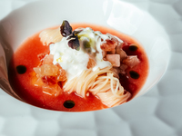 【テーブルチェック限定7/24～9/2】#ディナー｢Grazia di sole｣~向日葵と太陽~お食事に合わせた5グラスハーフペアリング付き