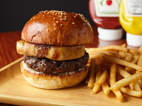 【Luxury】100% Kuroge Wagyu Foie Gras Burger