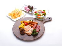 Lunch☆Children's BBQ (ages 3 to elementary school)