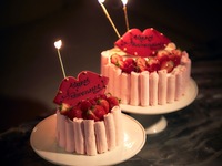 《new》【プレミアムリップケーキプラン】プレミアムリッププレートとシャルロットショートケーキ×スパークリングワイン×Share plan