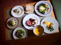 Spring Chef's Choice Course (8 dishes) ◆ Hone's Standard <Dessert can be changed to a message plate>