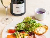 ランチ限定★前菜.メイン.自家製デザートまでお楽しみ頂けるランチコース