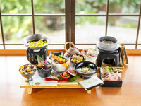 Kyoto Bowl Five-Type Tasting Set ~Domestic Pork Loin Sukiyaki Shabu~ (Autumn ver. / From September 1, 2025)