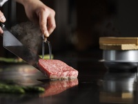 【ディナー】■華（はな）コース■河内鴨、活けイセエビ、なにわ黒牛など全9品＋乾杯シャンパン