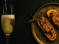 贅沢シャンパンフリーフロー90分 オマール海老のタンドール付き