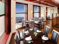 【10/1～】フカヒレ・滝川産ダックロール・十勝彩美牛サーロインの豪華ディナー 「金木犀～きんもくせい～」／3日前迄の予約制