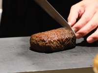 [Prato de Almoço Kobe Steak] – Feito no carvão 20.000 ienes