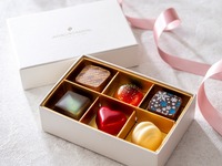 【店頭受け取り／オンライン事前決済】 ホームメイドチョコレート ～クリスマスバージョン～  9個セット ｜ ￥4,950