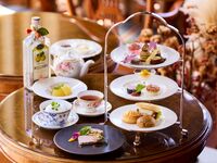 秋のスペシャリテ＆洋梨のフランベ付きアフタヌーンティーセット