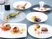 秋【ブリリアント】 「鮑・伊勢海老・松阪牛」をご堪能頂けるシェフお勧めコース 