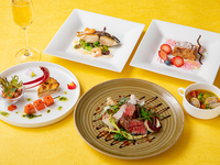 【土・日・祝日 オンライン限定！乾杯スパークリングワイン付き】ホリデーシグネチャーランチ［ランチフルコース・全5品］