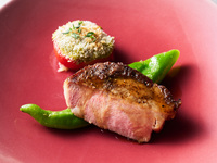 [ Weekday Dinner Course+ 2 hours of free-flowing sparkling wine]