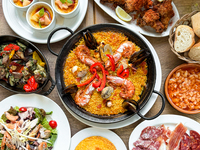 HP予約限定!!【ベストレートプラン｜ディナー】いろいろタパス＆パエリャが楽しめる全8品コース《飲み放題付き》［4名様～］