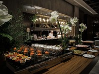 Weekday Dinner Buffet (Children ages 4–12 / elementary school and under)