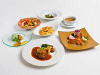 Seasonal “宝珠 (Hōju)” Course — ¥8,800 per person (tax included). Available for parties of 2 or more.