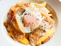 【リーズナブルコース・イタリアーナ※10月〜12月】4名様〜約40種以上の豊富なドリンクメニューが魅力！飲み放題2時間付！ピッツァ、パスタ、メイン料理含むシェアで愉しむ全7品