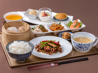 【ランチ】南国酒家　特選三菜ランチ　Ａ/Ｂ/Ｃ