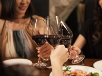 【ディナー】新年会プランA　フリーフロー付　全8皿　特典：乾杯スパークリングワイン　