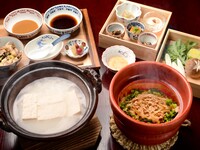 Chicken rice set meal