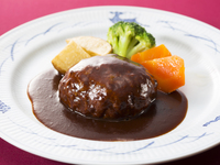 シェフのおすすめチョイスコース・ハンバーグor魚料理or蟹クリームコロッケ＆海老フライorポークジンジャー