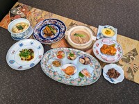 The 【伊万里特選コース】 (Imari Tokusen Course) — featuring shark fin and abalone